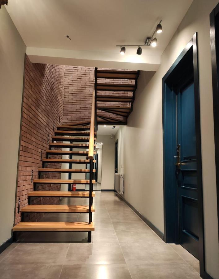 Qin Boutique Hotel Тбилиси Екстериор снимка