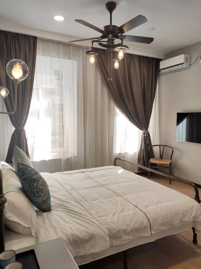 Qin Boutique Hotel Тбилиси Екстериор снимка